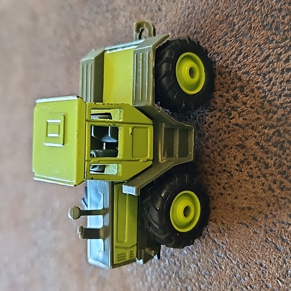 Matchbox 1990 MB-Trac 1600 Turbos - Picture 3 of 6